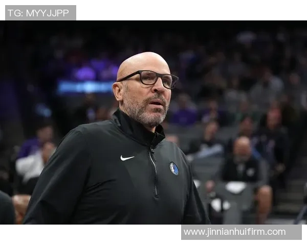 独行侠本赛季可选择摆烂除弗拉格和莱夫利外球员均可交易 独行侠本赛季可选择摆烂除弗拉格和莱夫利外球员均可交易